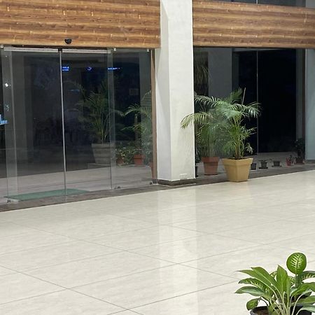 Heaven 7 Hotel & Resort Himatnagar Luaran gambar